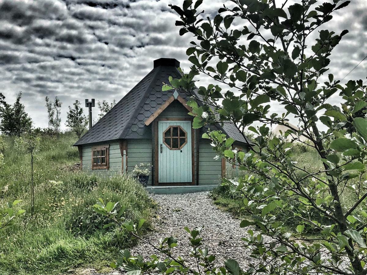 Skye Eco Bells Hotel Dunvegan  Exterior photo