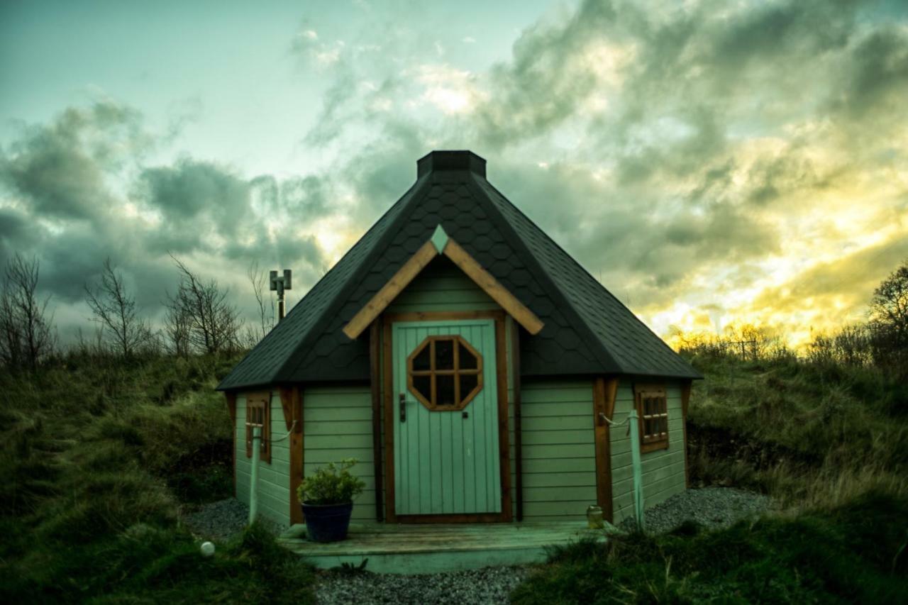 Skye Eco Bells Hotel Dunvegan  Exterior photo